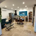 Bed & Breakfast La Demeure D'aphrodite Babeau-Bouldoux