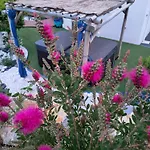 La Demeure D'aphrodite Bed & Breakfast 4*