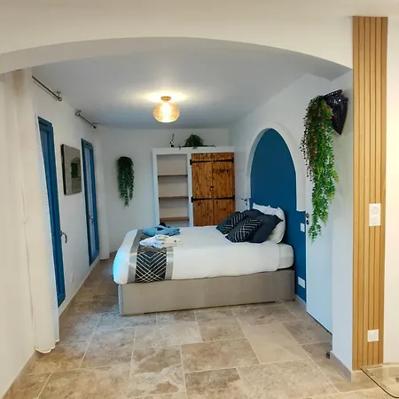 Couette-café La Demeure D'aphrodite Babeau-Bouldoux