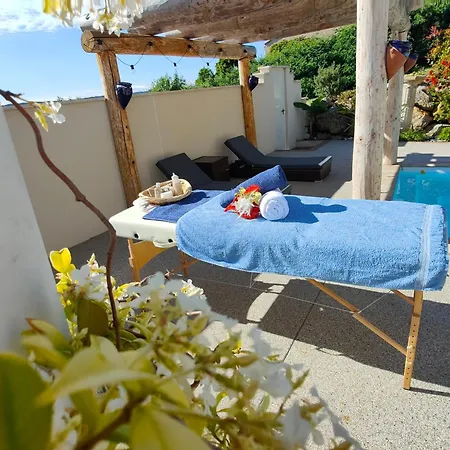 Bed & Breakfast La Demeure D'aphrodite