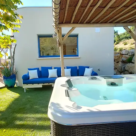 Couette-café La Demeure D'aphrodite 4*